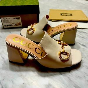 Gucci Sandals size 38 (US 7-7.5)